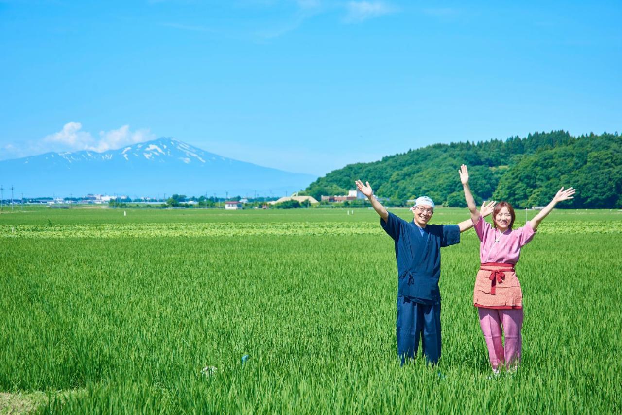 Tsukasaya Ryokan Curuoka Kültér fotó